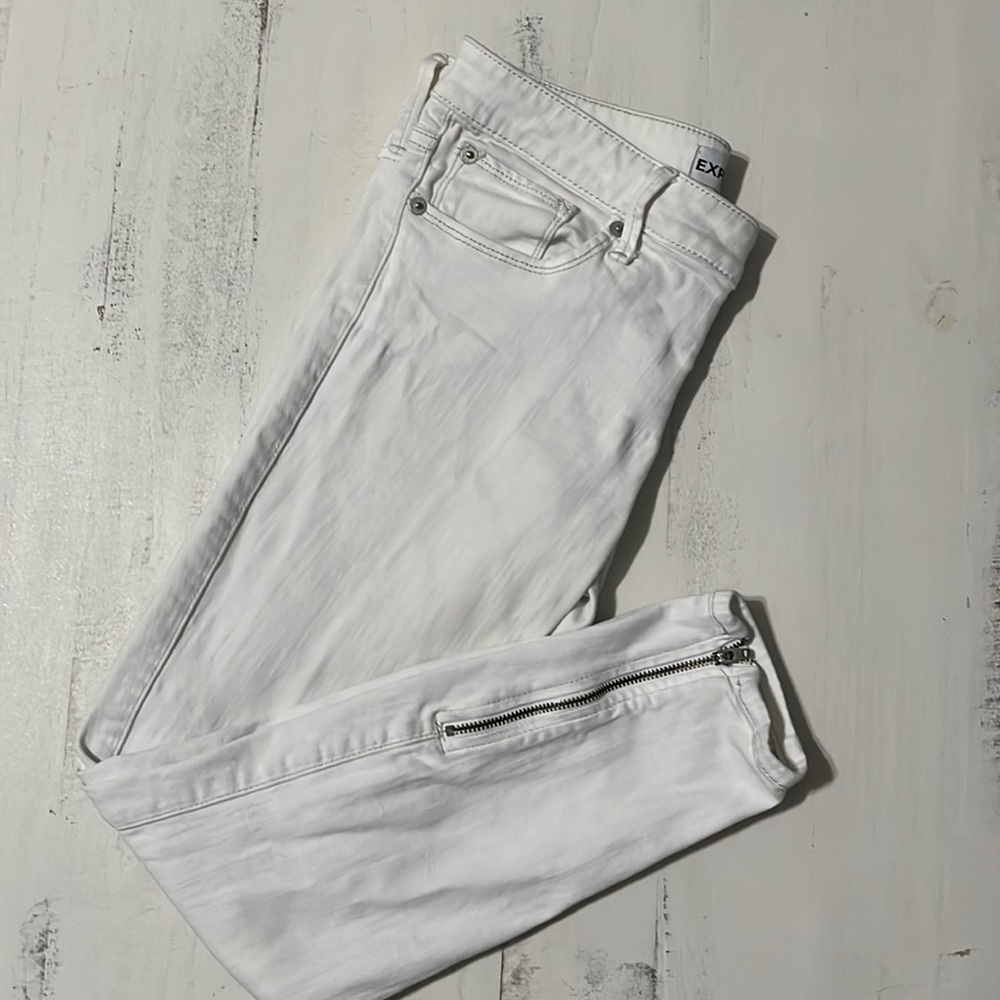 Off White Ankle Cropped Leggings with Zipper